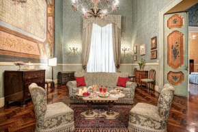 Arthouse - Lady Mary's Tribunali Luxury Suite - Naples Historical Centre - By Gocce Team